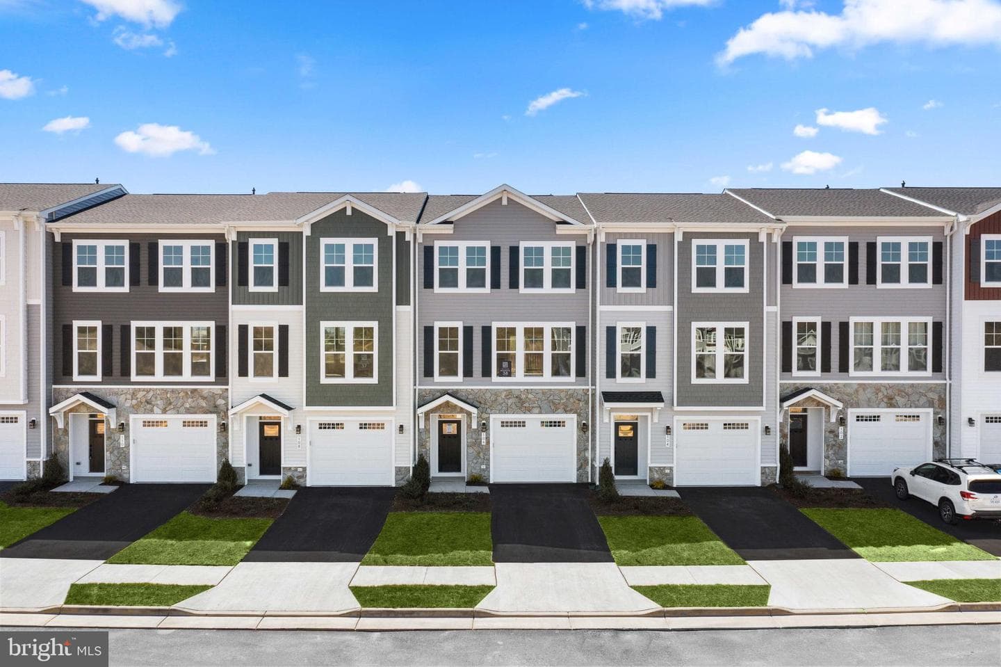 124 Checkerspot Way photo 1
