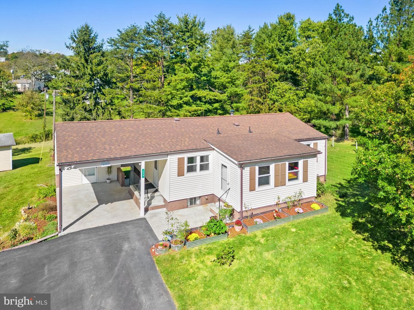 173 Sanctuary Drive photo 1