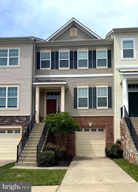 111 Kingsley Drive photo 1