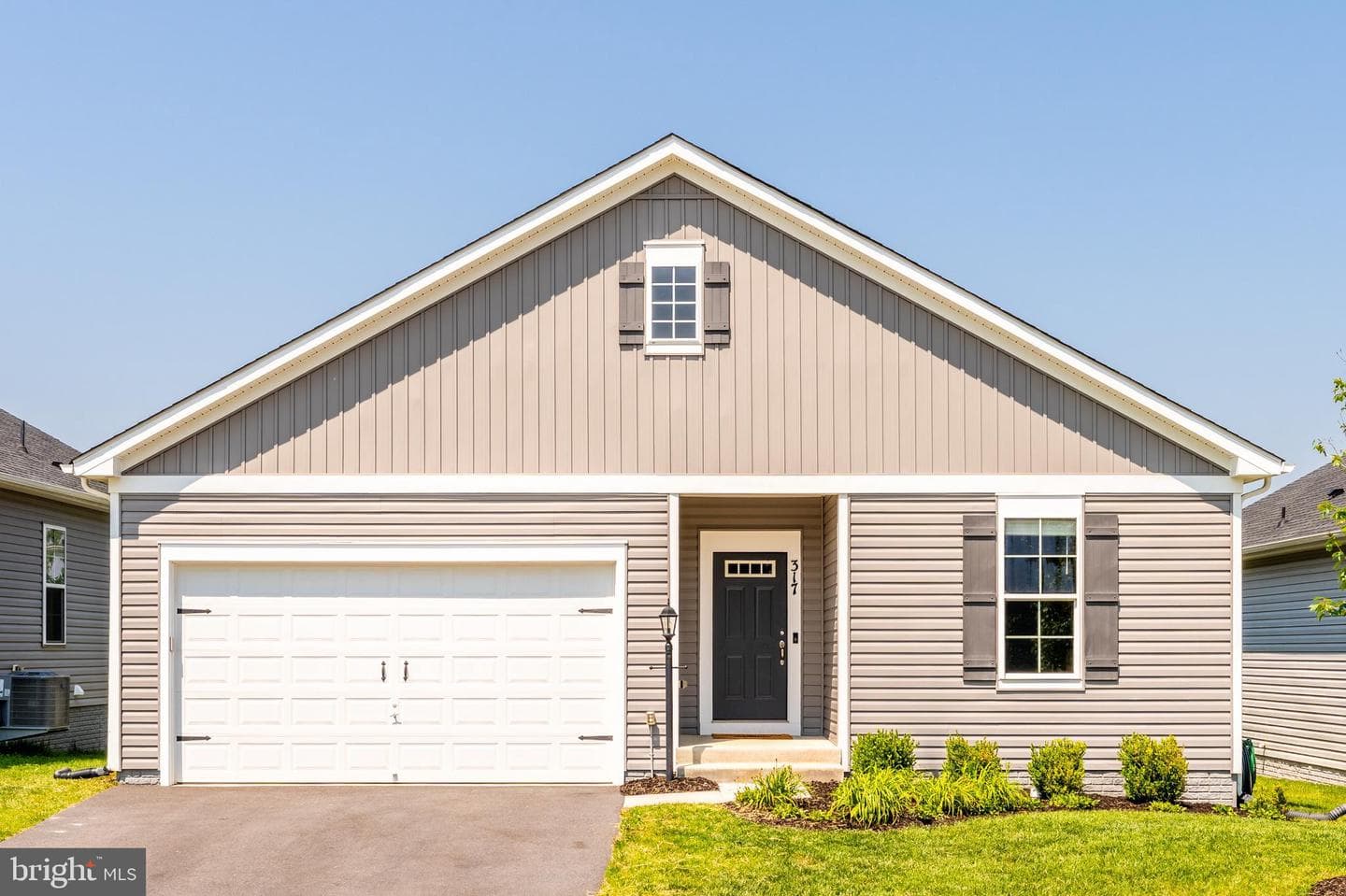 317 Norland Knoll photo 1
