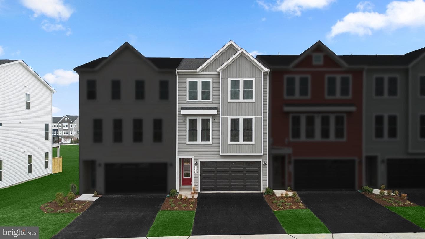 123 Galaxy Place photo 1
