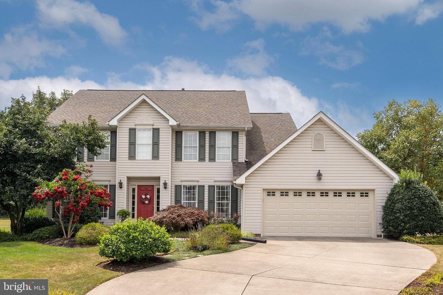 104 Skylark Court photo 1