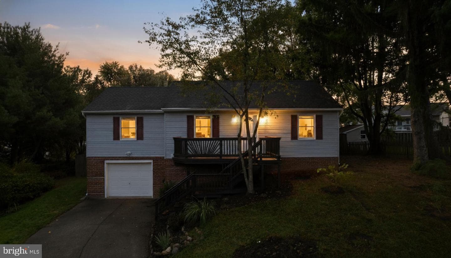 134 Cardinal Lane photo 1