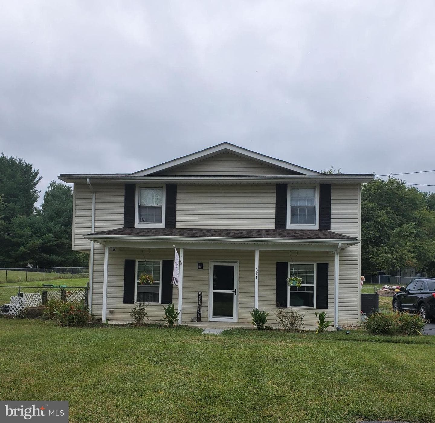 371 Ruebuck Road photo 1