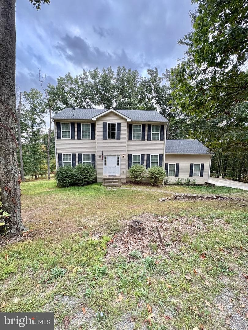 542 Cardinal Drive photo 1