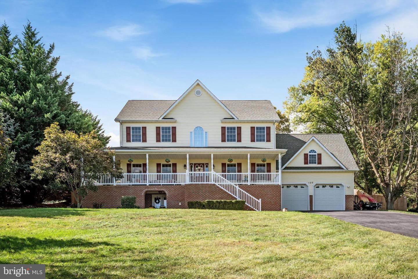137 Stonebrook Road photo 1