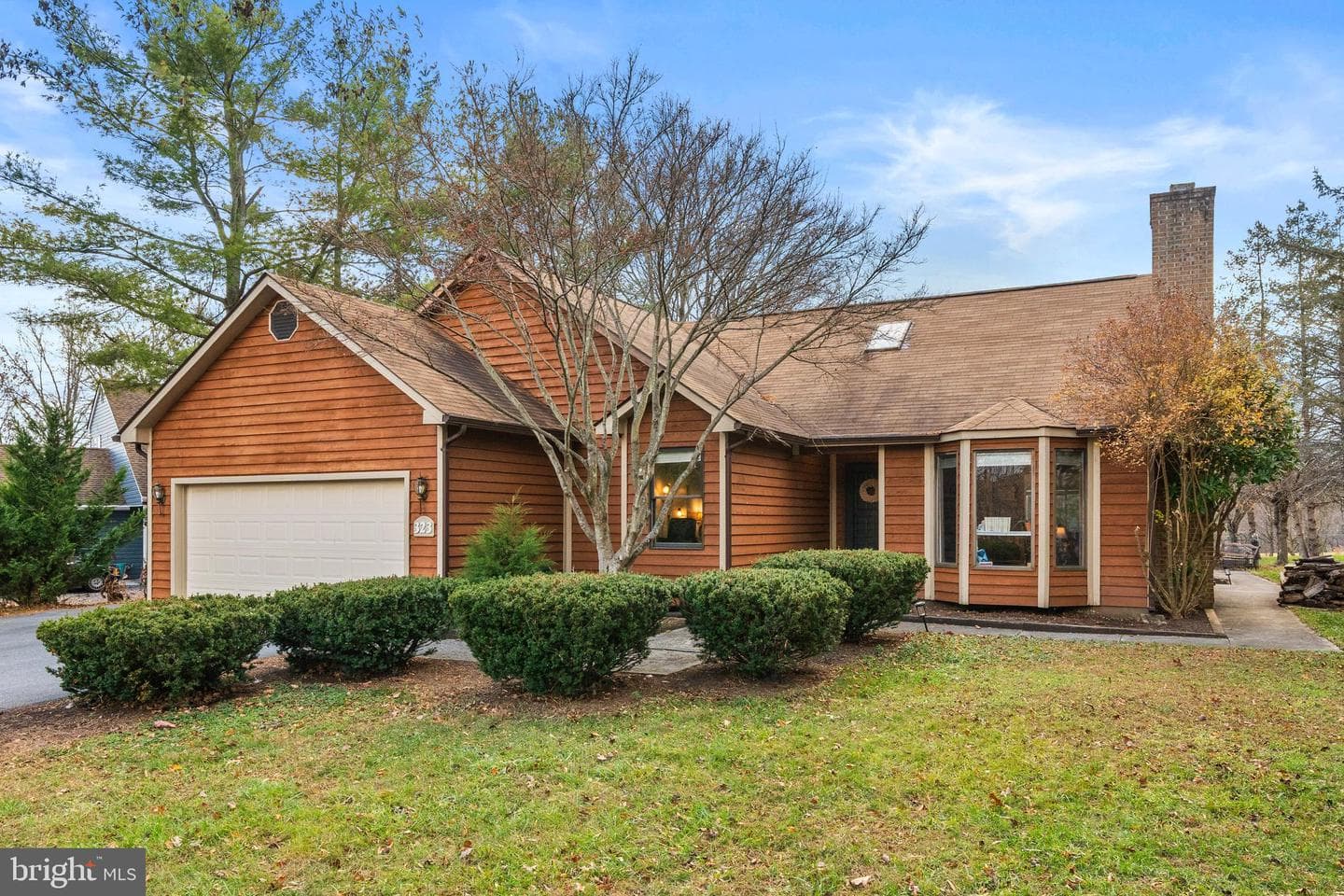 323 Masters Drive photo 1