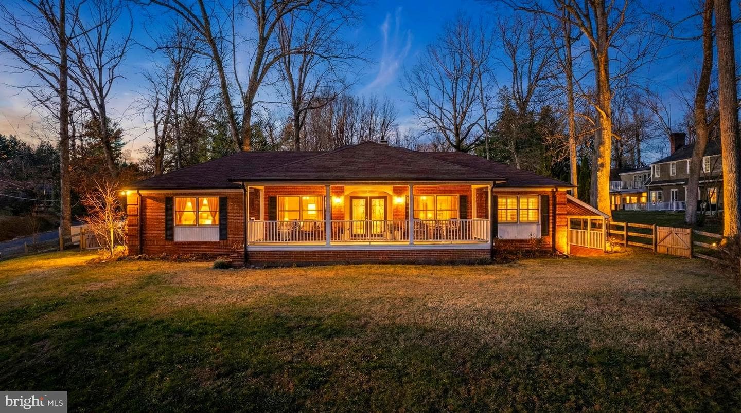 3466 Middle Road