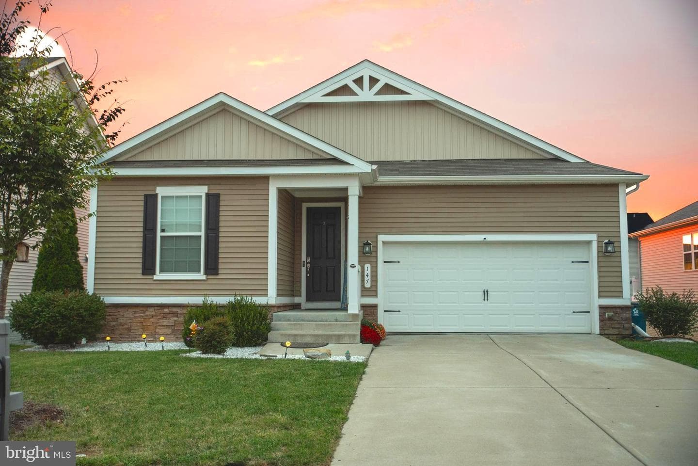 147 Westchester Drive photo 1