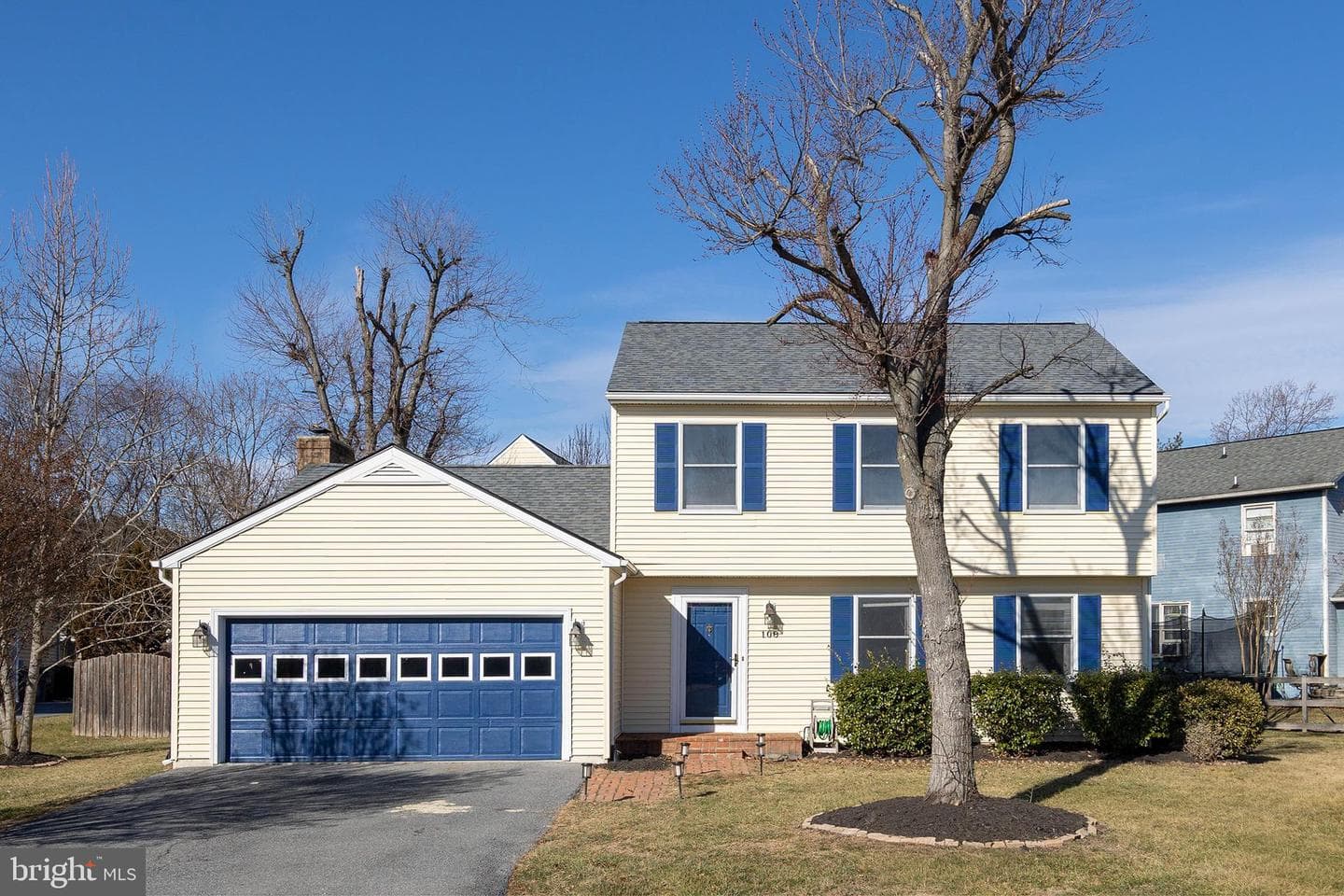 108 Columbia Circle photo 1