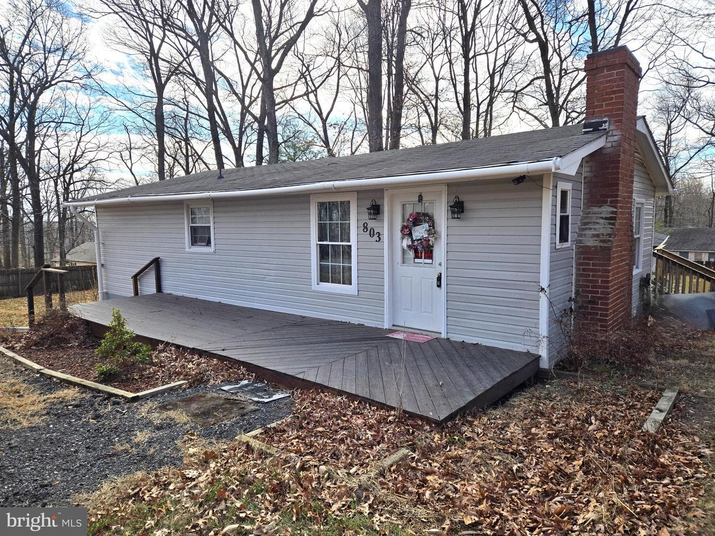 803 Tomahawk Trail