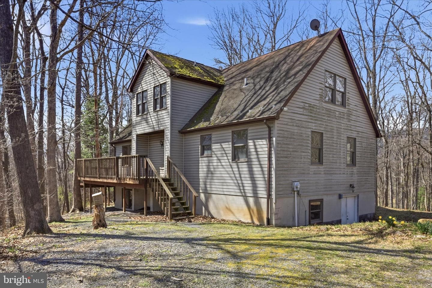 128 Charmwood Lane photo 1