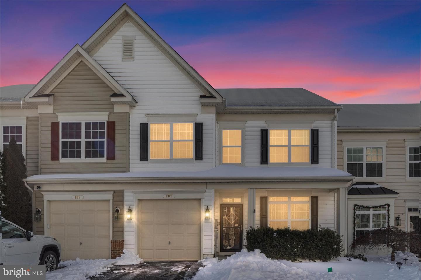 207 Kintyre Lane photo 1