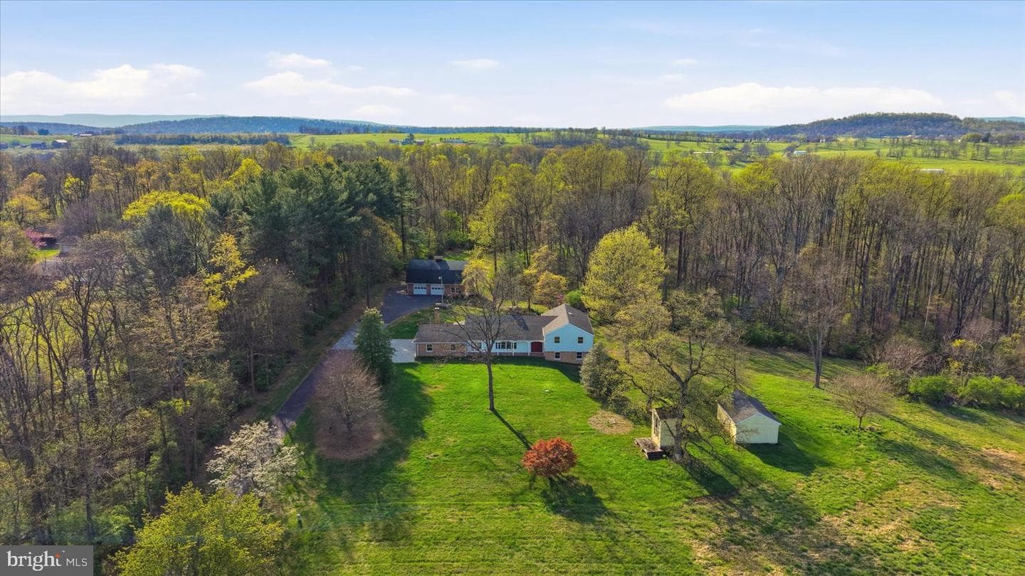891 Payne Road photo 1