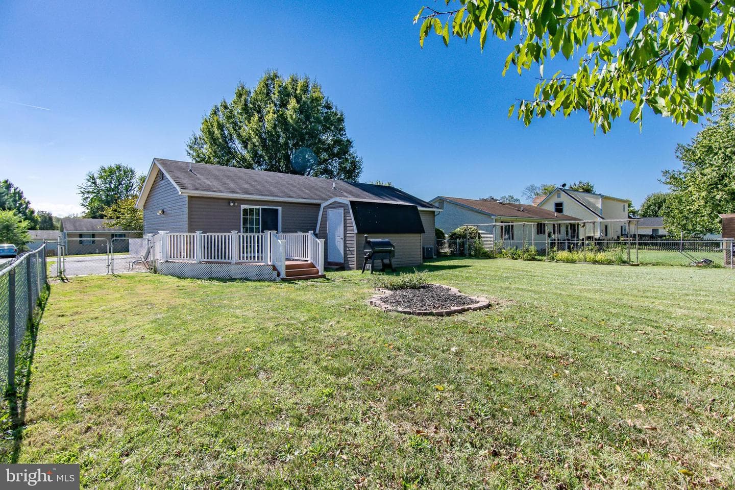 107 Golden Pond Circle