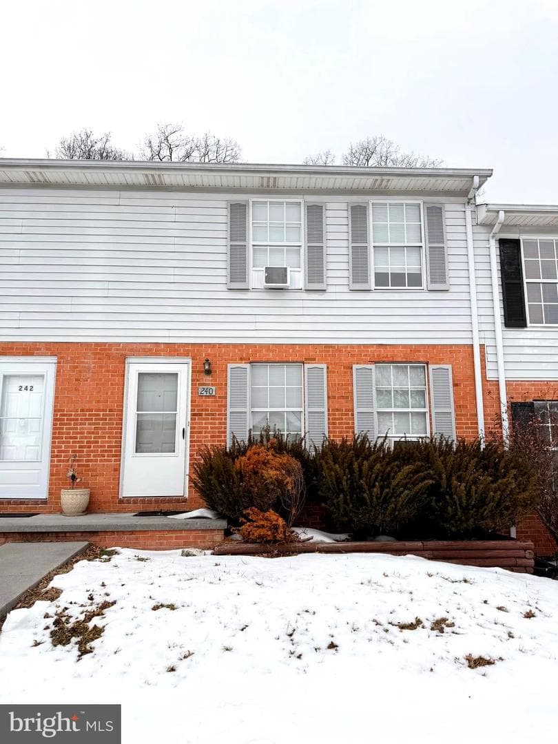 240 Nottoway Drive photo 1