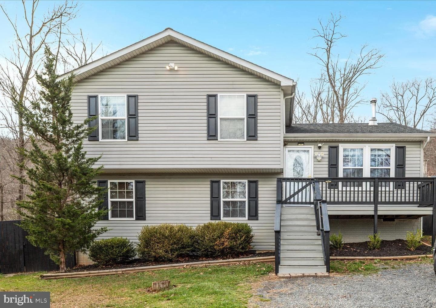 109 Huron Trail