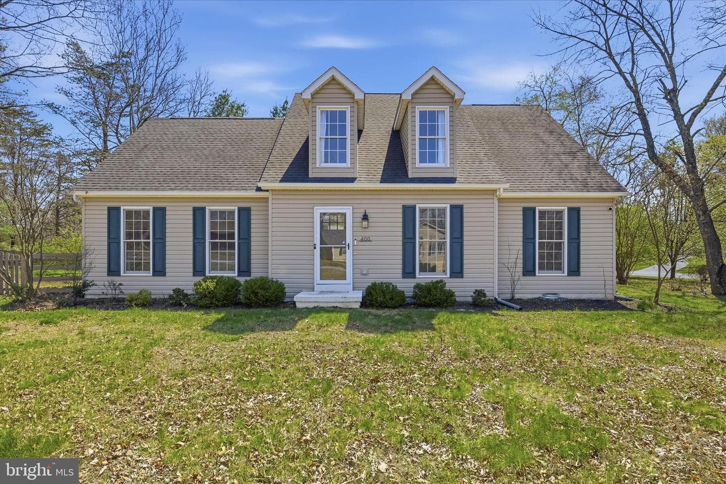 400 Lakeview Drive