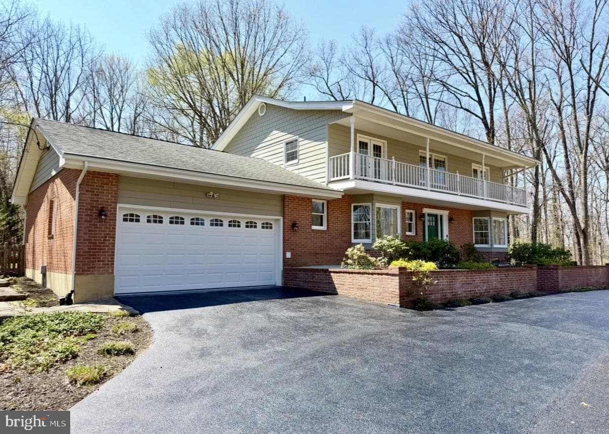 405 Spring Valley Drive, Winchester