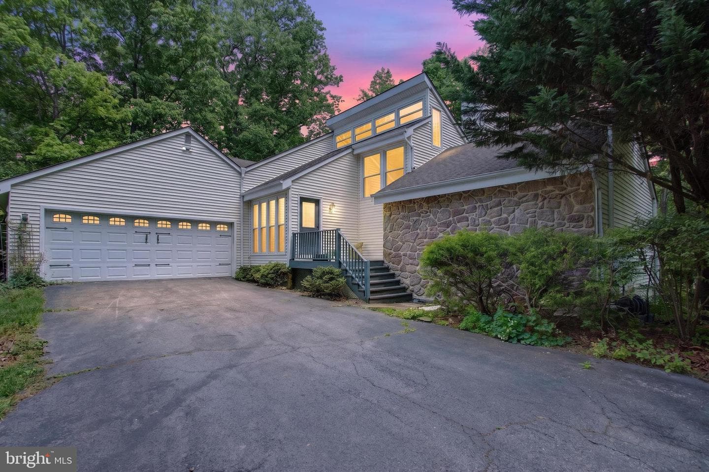 138 Old Forest Circle