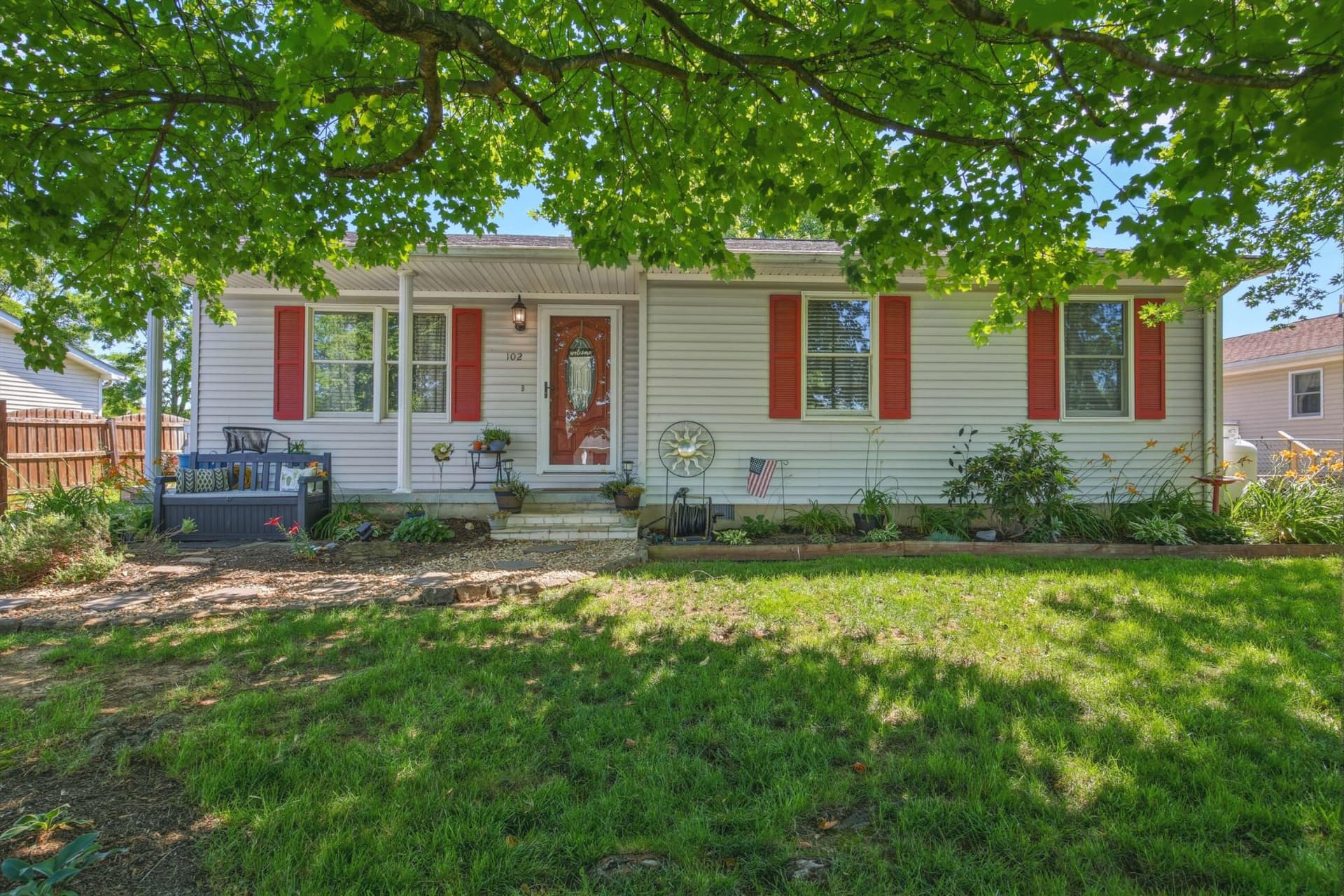 102 Honey Creek