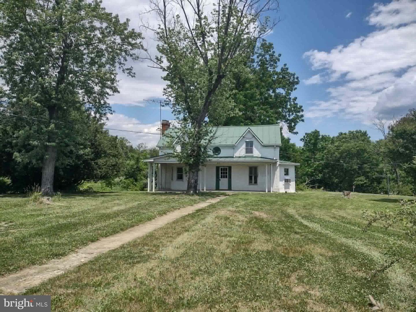 3171 Front Royal Pike photo 1