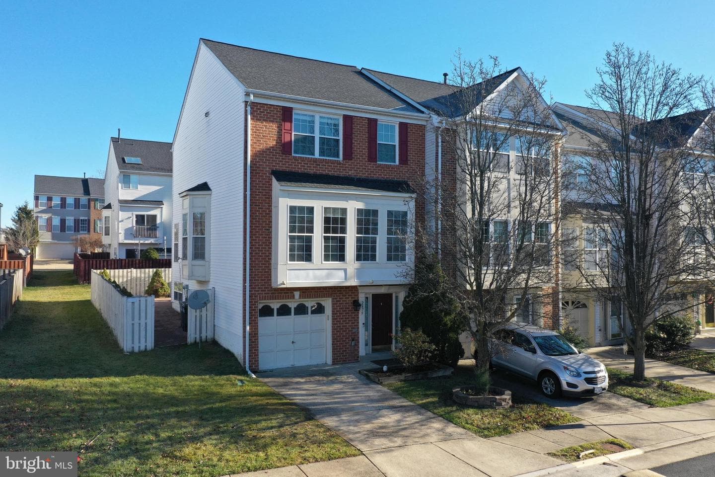 2479 Wheat Meadow Circle photo 1