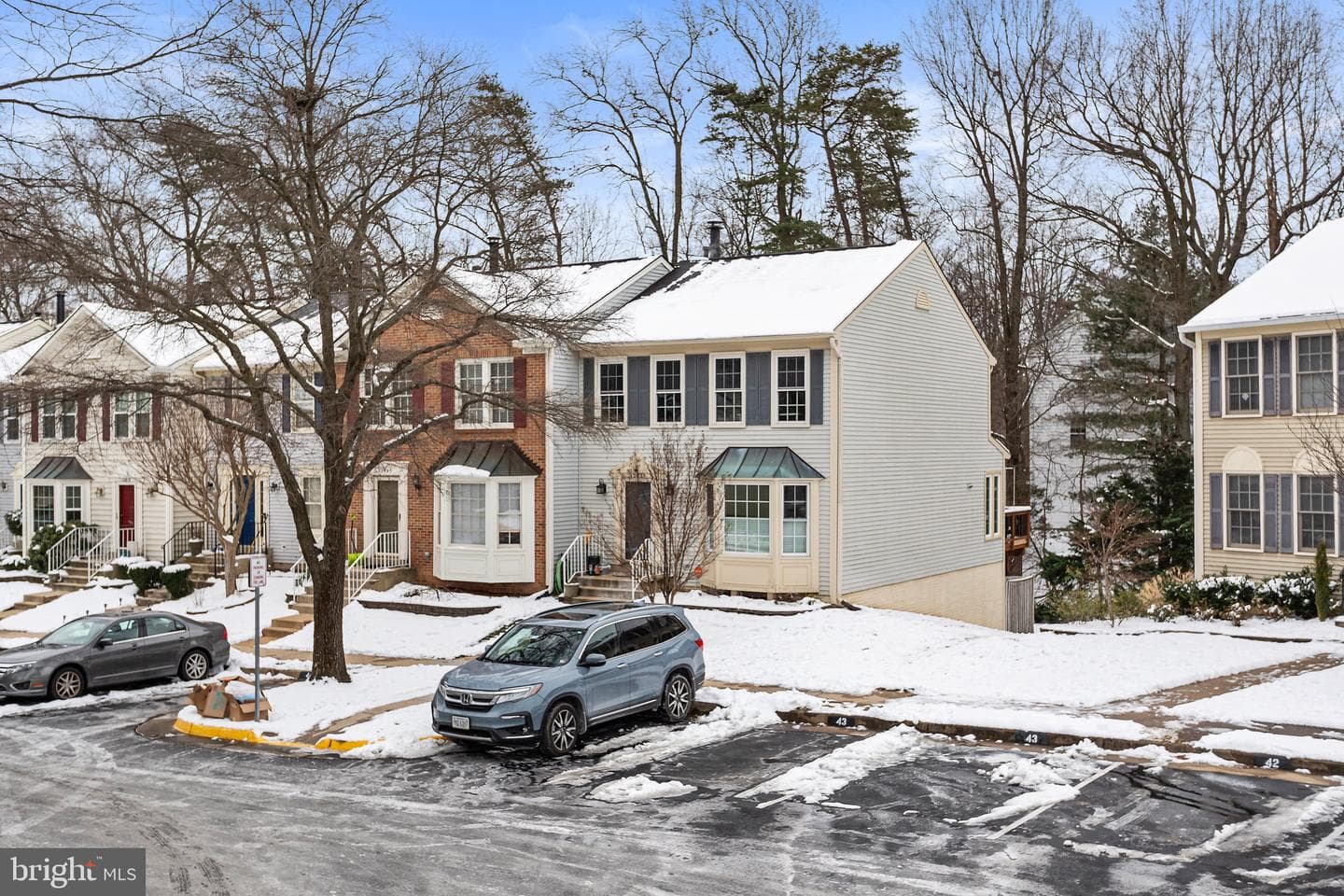 13925 Waterflow Place photo 1