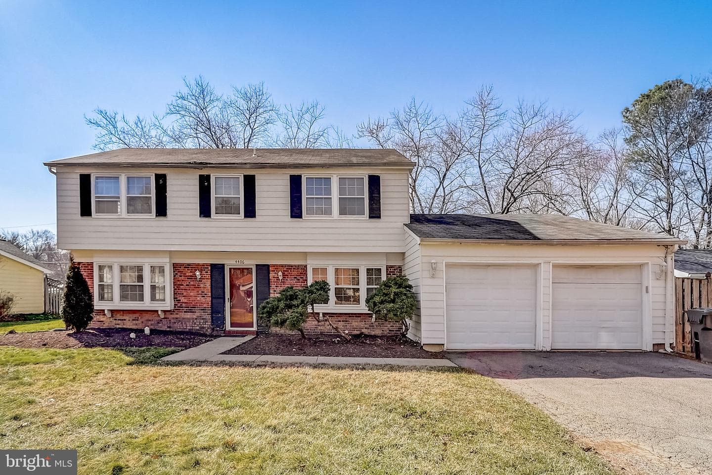 4406 Manor Hall Lane photo 1