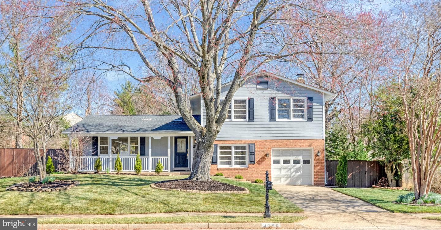 4796 Tapestry Drive photo 1