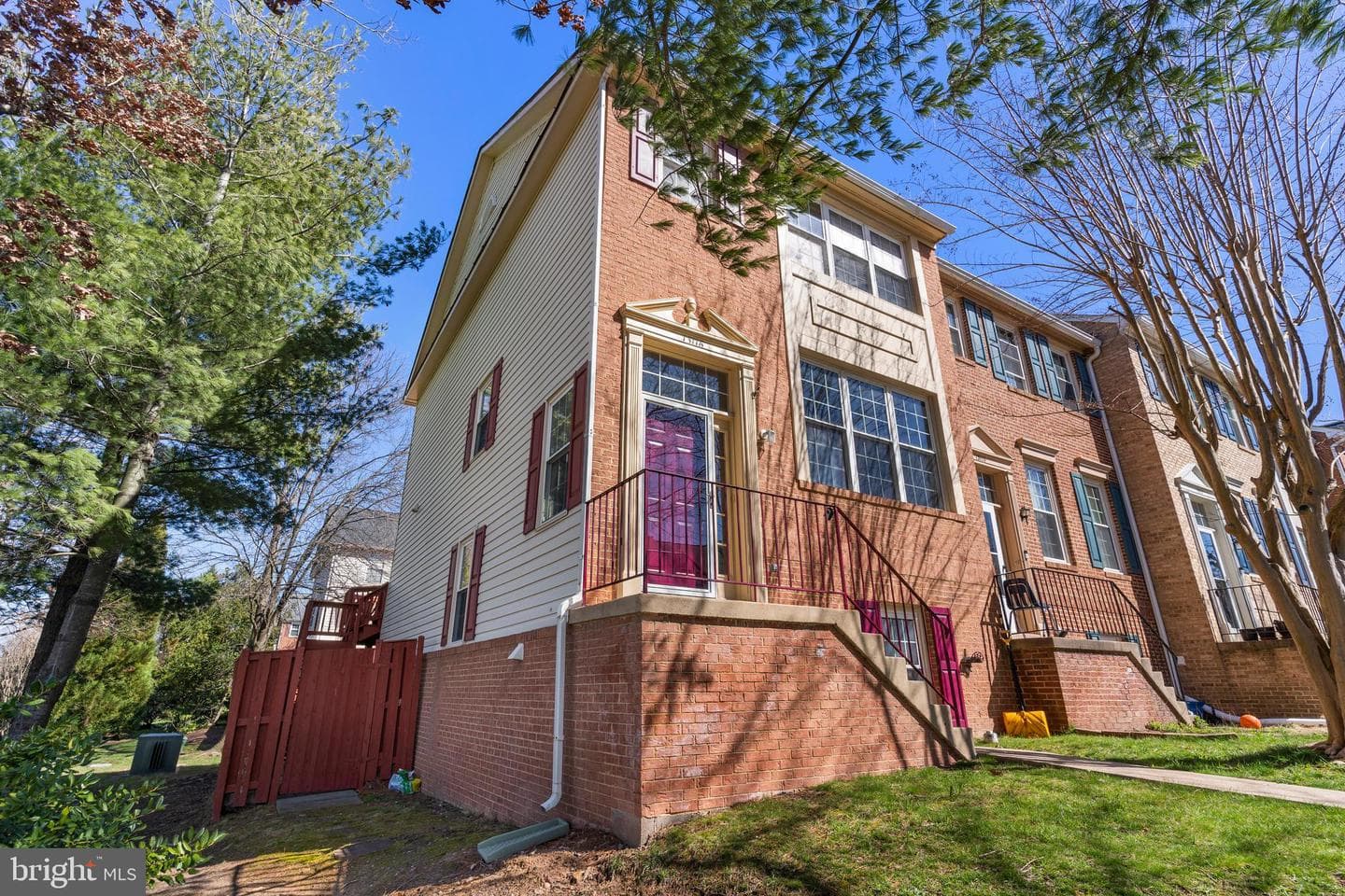 13116 Willow Stream Lane photo 1