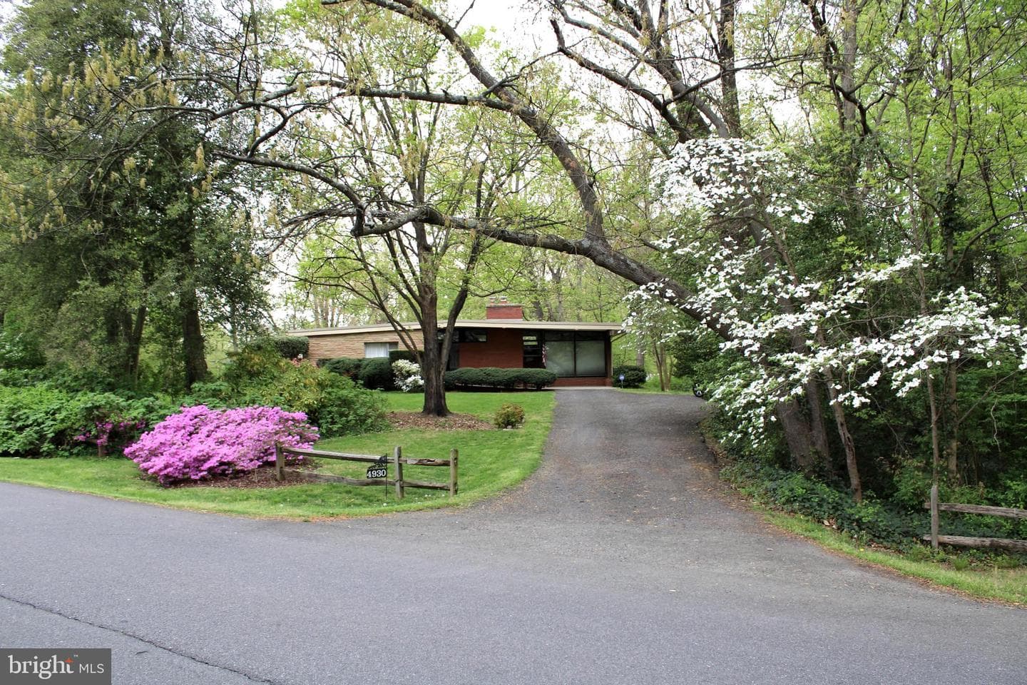 4930 Lincoln Avenue photo 1