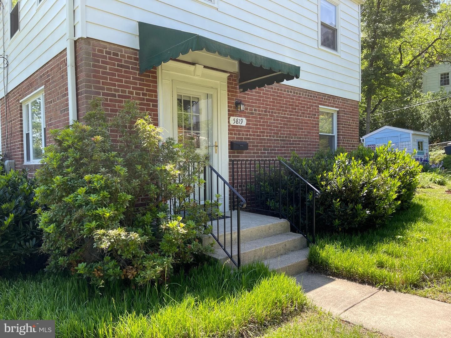 5819 Biscayne Drive photo 1