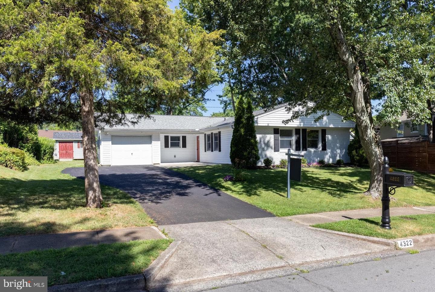 4322 Moylan Lane photo 1