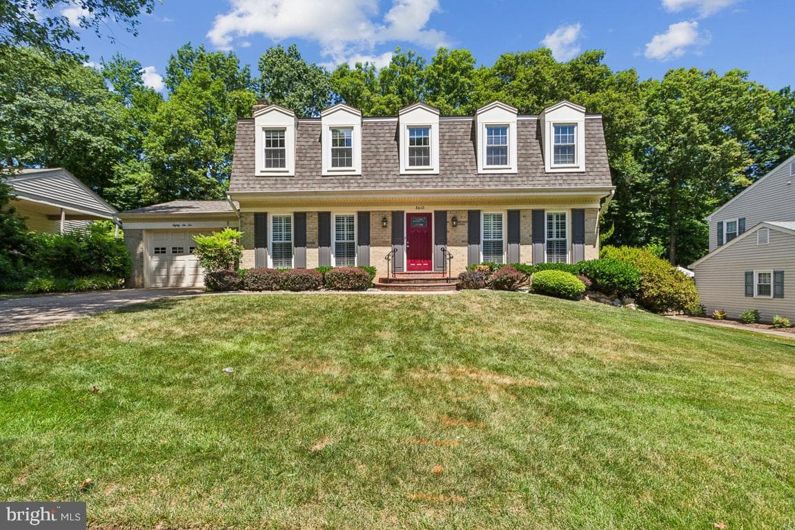 8610 Nanlee Drive photo 1