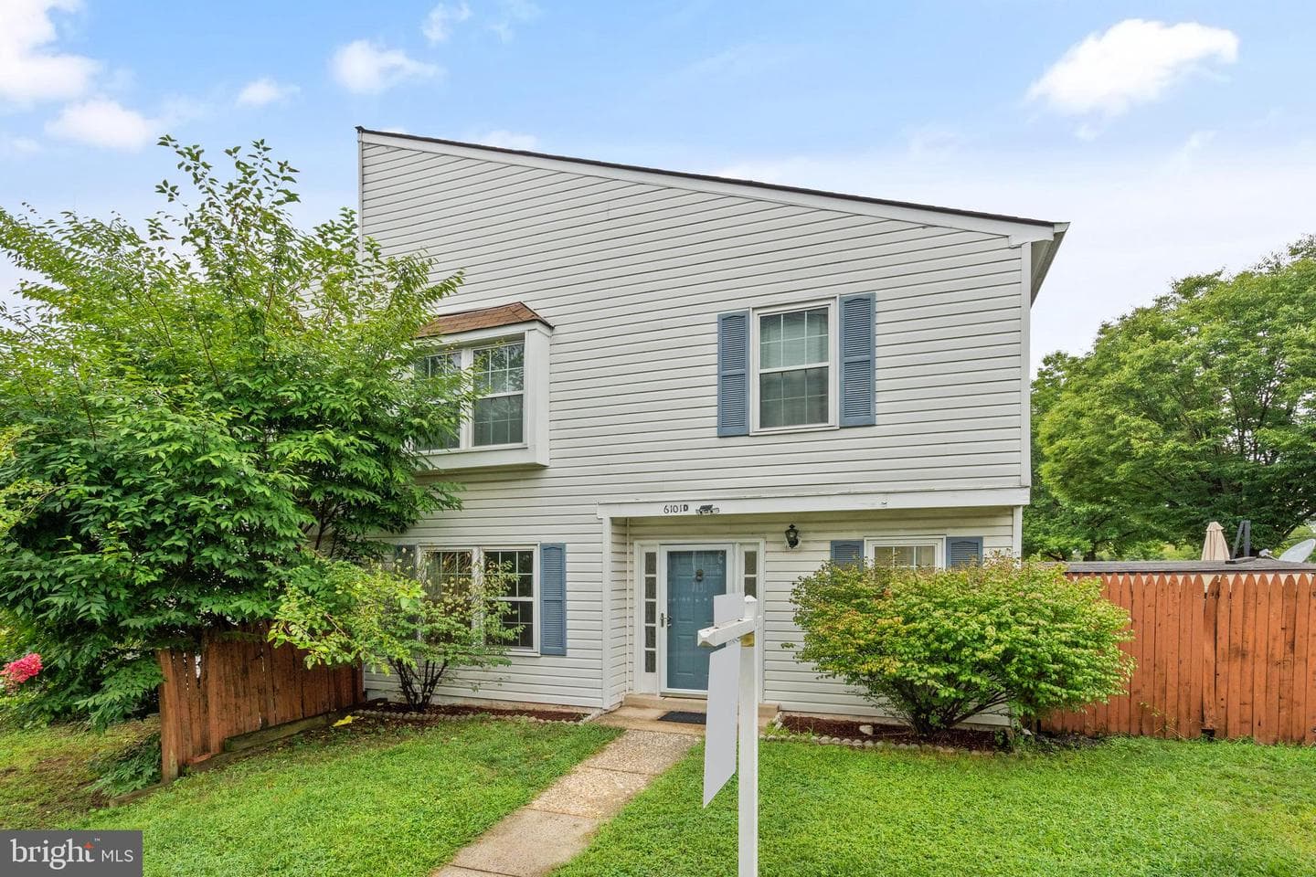 6101 Hoskins Hollow Circle photo 1
