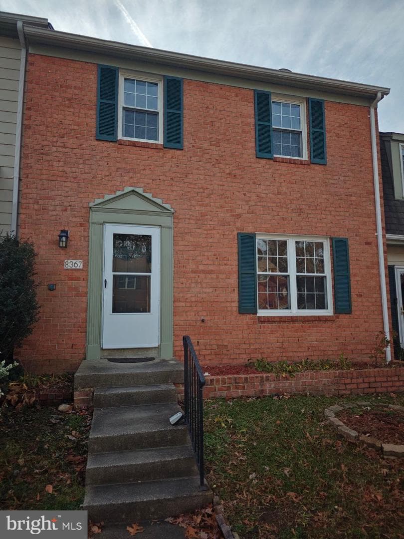 8367 Stationhouse Court photo 1