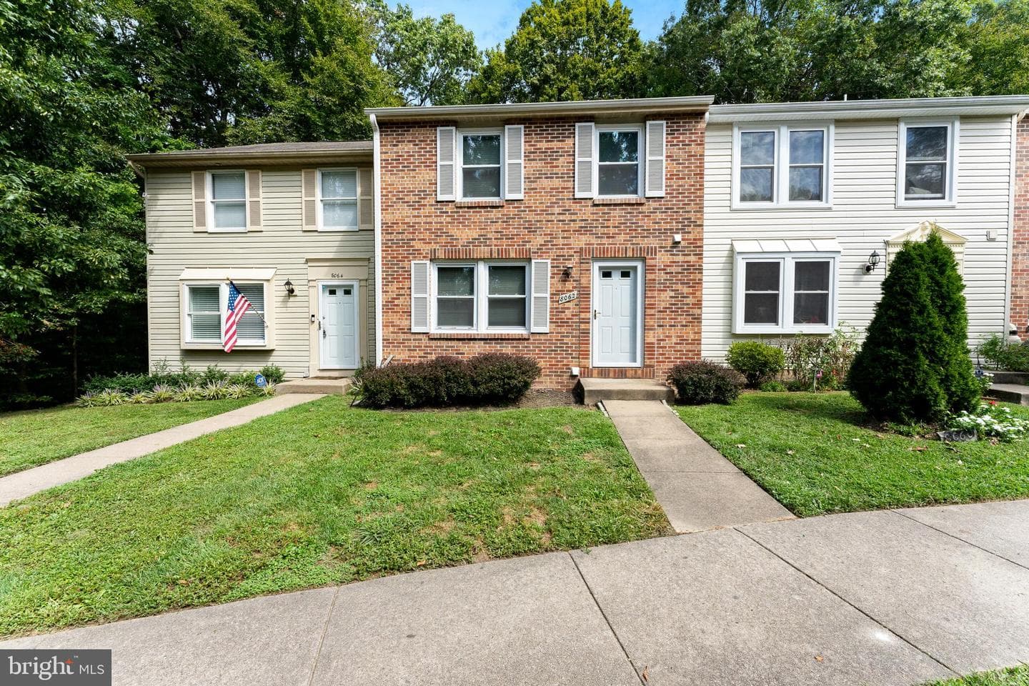 8062 Donegal Lane photo 1