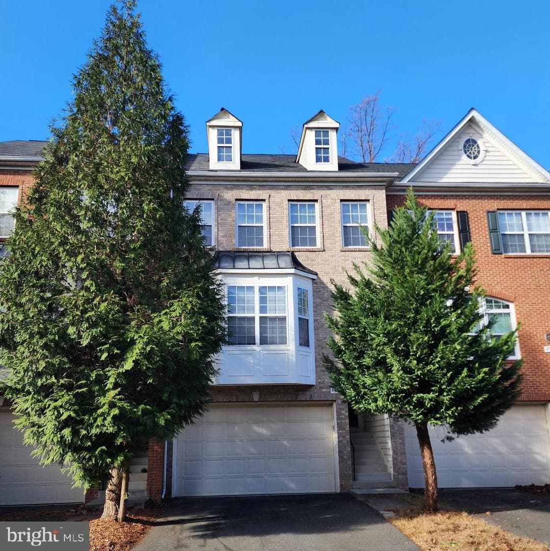 4522 English Holly Drive photo 1