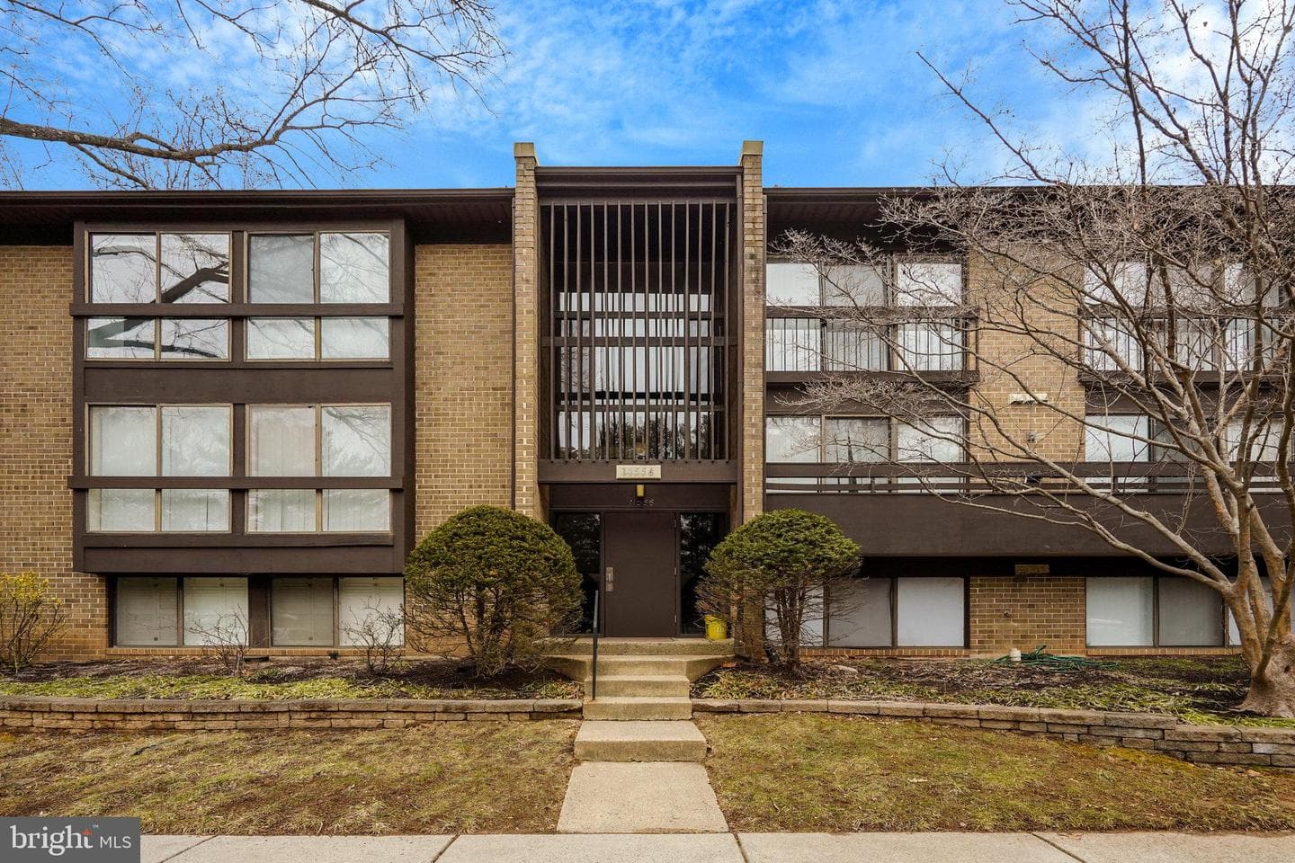 11556 Rolling Green Court #15/300 photo 1