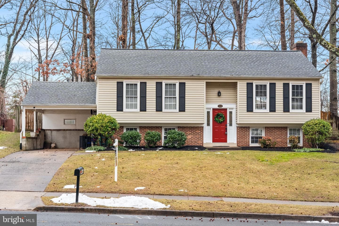 5916 Ridge Ford Drive photo 1