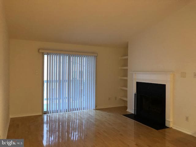 1532 Lincoln Way #302 photo 1