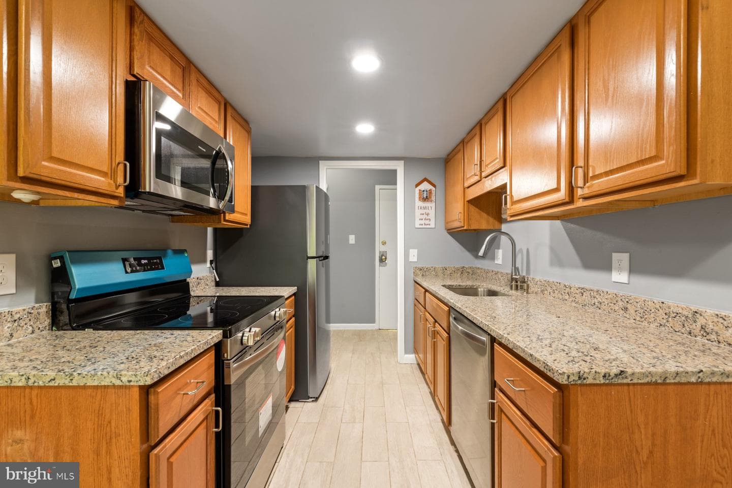 11631 Stoneview Square 11631 Stoneview Square 12c Reston Va 20191 #12c photo 1