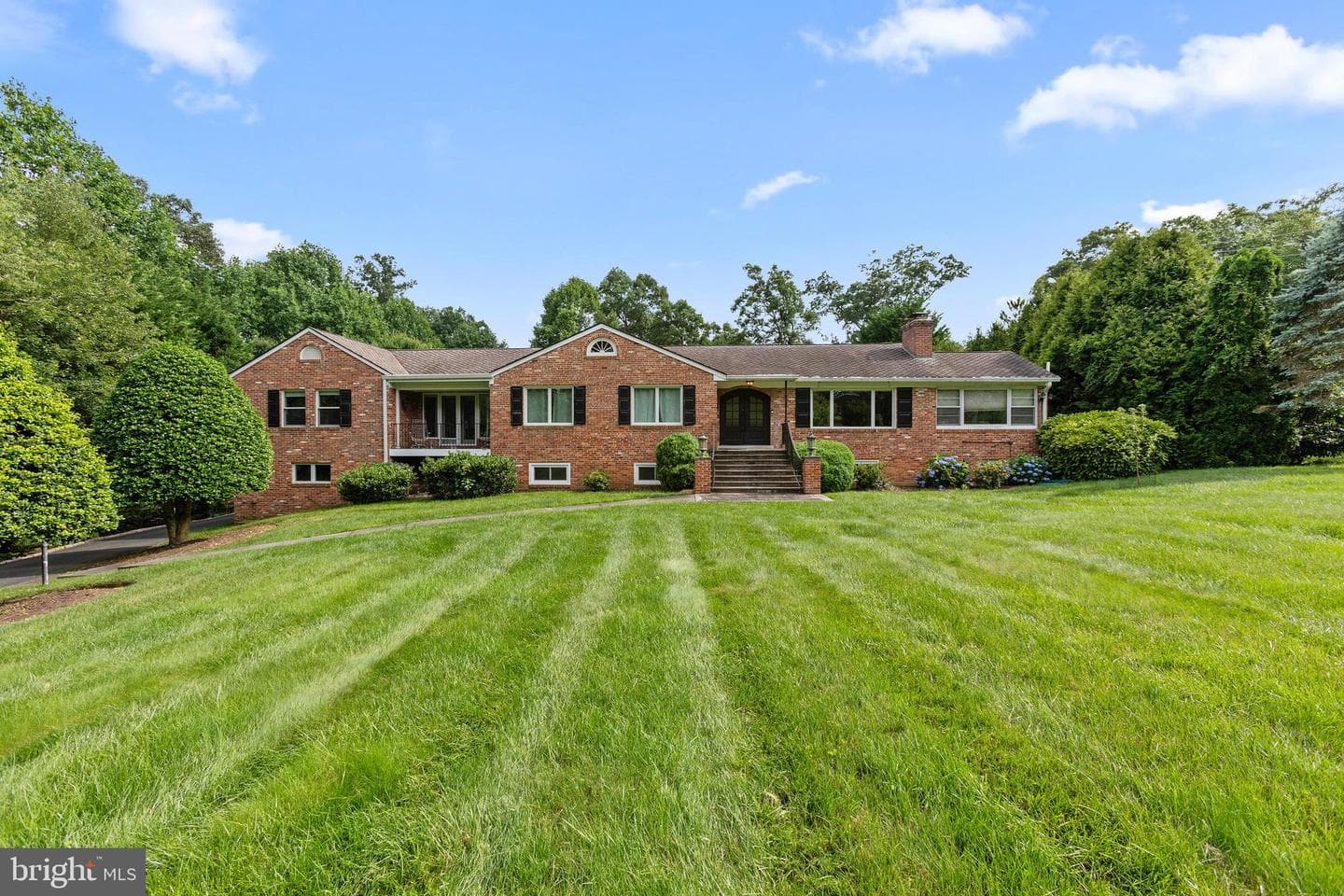 8815 Southwick Street photo 1