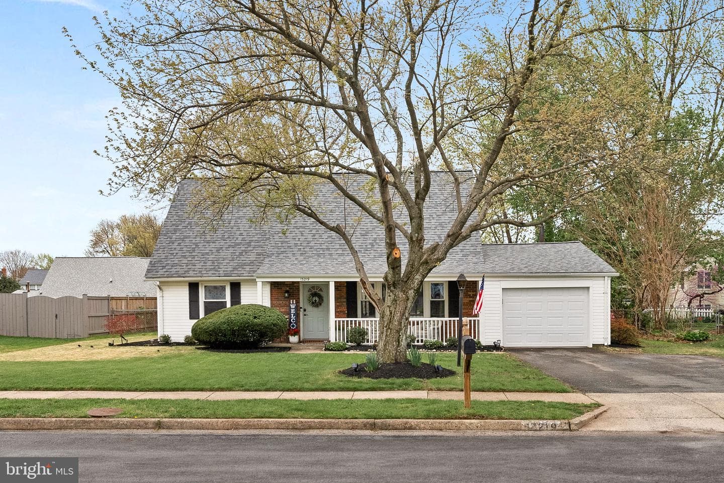 13219 Pleasantview Lane photo 1