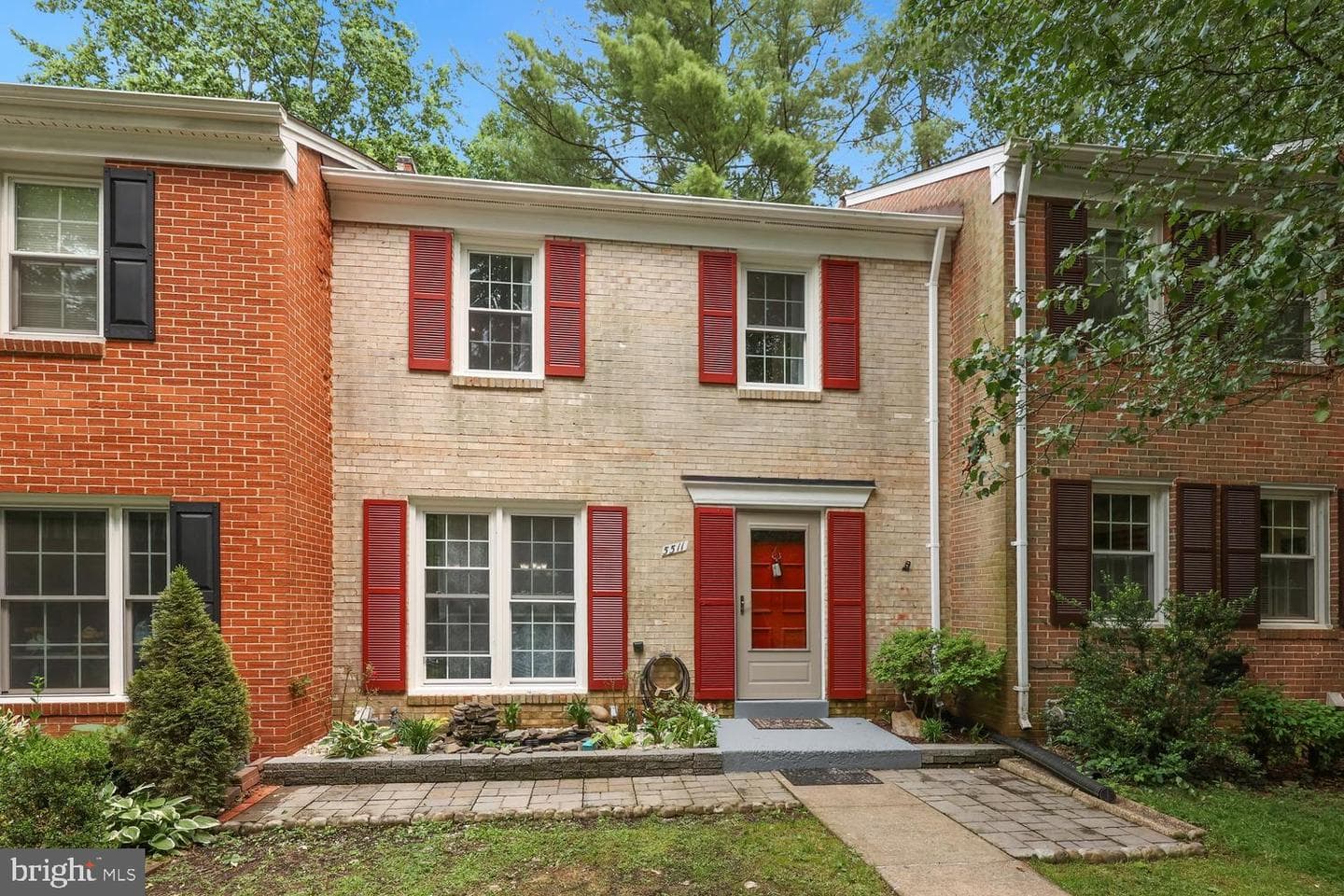 5511 Mitcham Court photo 1