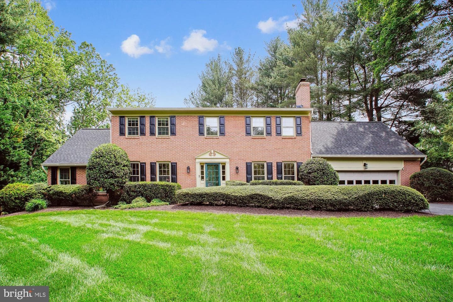 9532 Locust Hill Drive photo 1