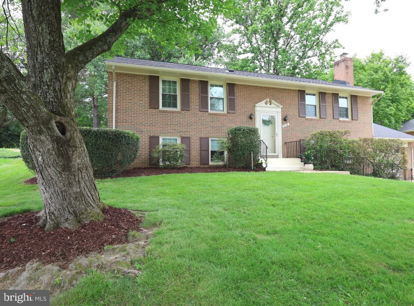 5118 Portsmouth Road photo 1