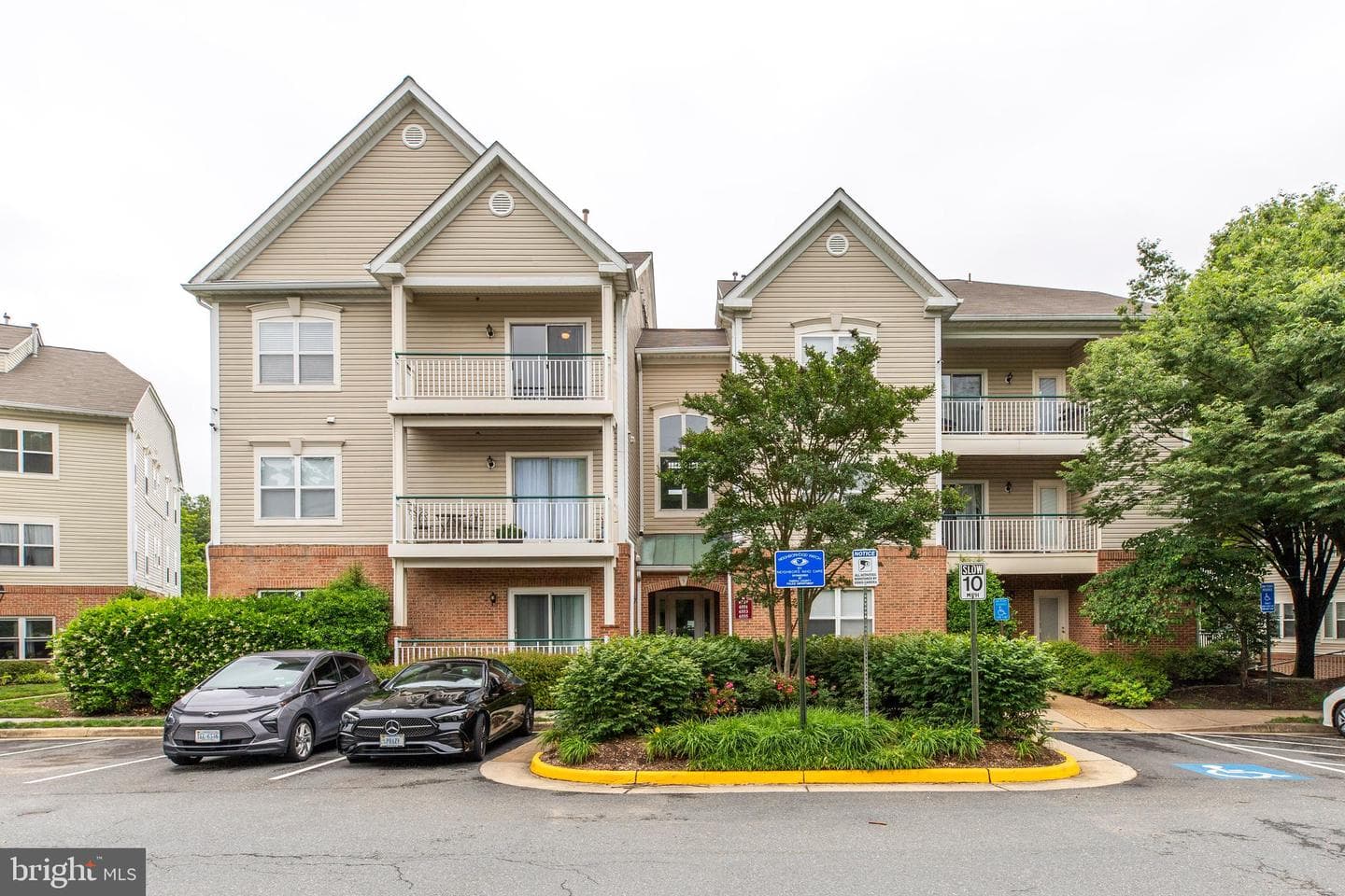6549 Grange Lane #401 photo 1