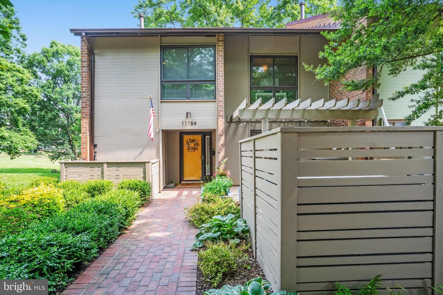 11784 Indian Ridge Road photo 1